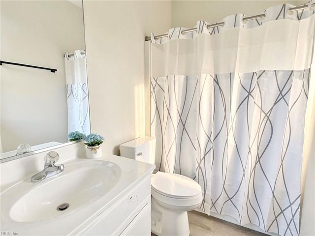 1414 Loose Strife PL, Chesapeake, VA 23320