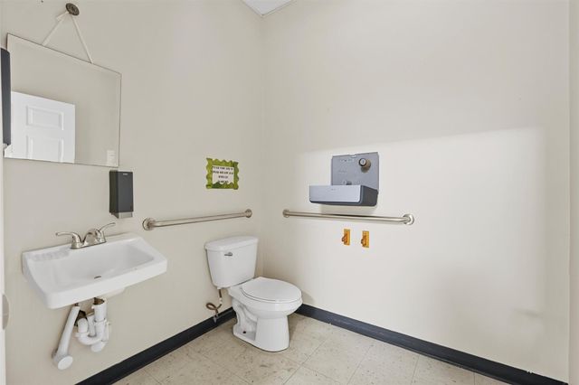 3054 Us Route 9W, New Windsor, NY 12553