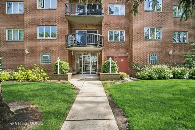 1653 River Street 405, Des Plaines, IL 60016