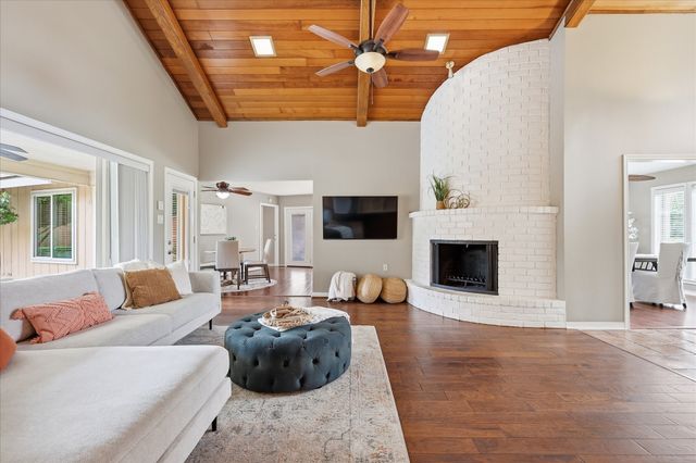 400 Sheffield Drive, Richardson, TX 75081