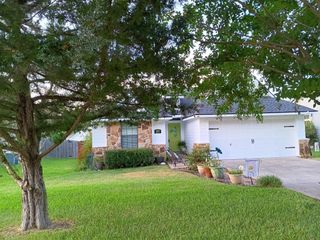 207 Ava Drive, Brenham, TX 77833