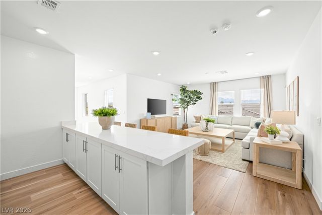 8656 Volt Street, Las Vegas, NV 89113