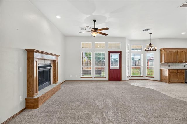 1615 Silver Oak Road, Blanchard, OK 73010