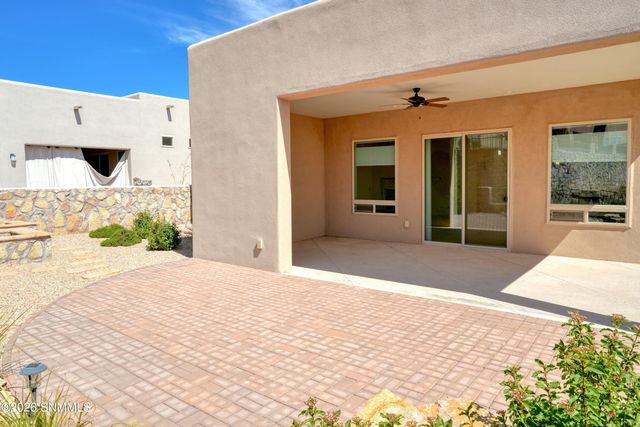 8044 Willow Bloom Circle, Las Cruces, NM 88007