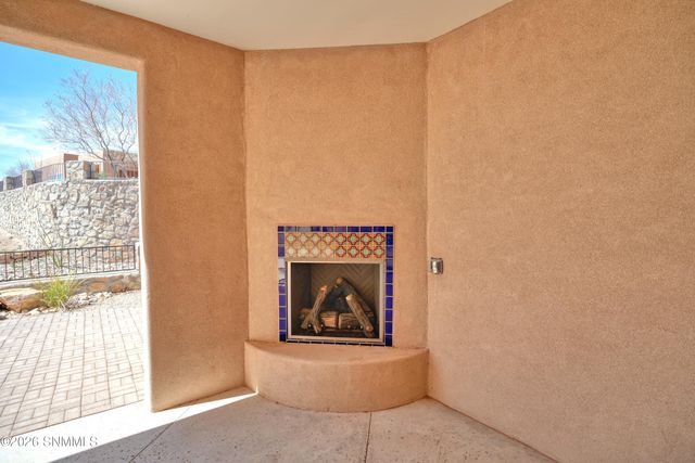 8044 Willow Bloom Circle, Las Cruces, NM 88007