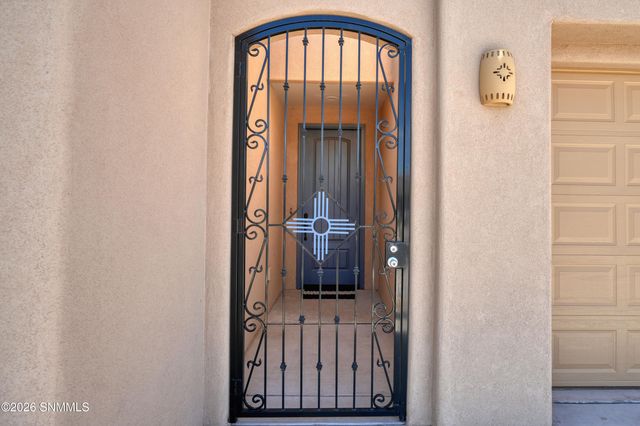 8044 Willow Bloom Circle, Las Cruces, NM 88007