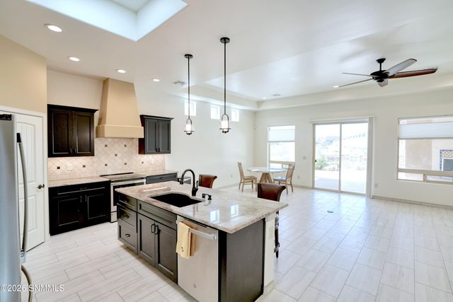 8044 Willow Bloom Circle, Las Cruces, NM 88007