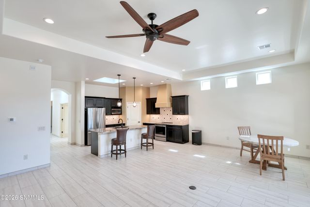 8044 Willow Bloom Circle, Las Cruces, NM 88007