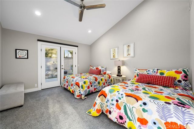 371 Red River Road, Palm Desert, CA 92211