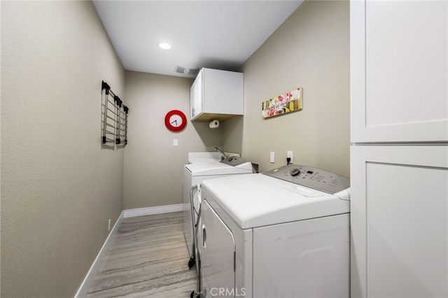 371 Red River Road, Palm Desert, CA 92211