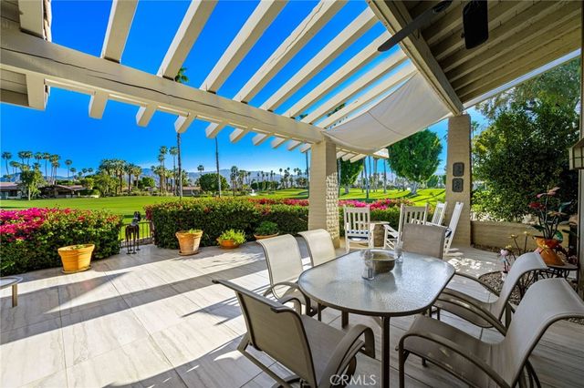 371 Red River Road, Palm Desert, CA 92211