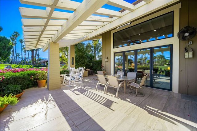 371 Red River Road, Palm Desert, CA 92211