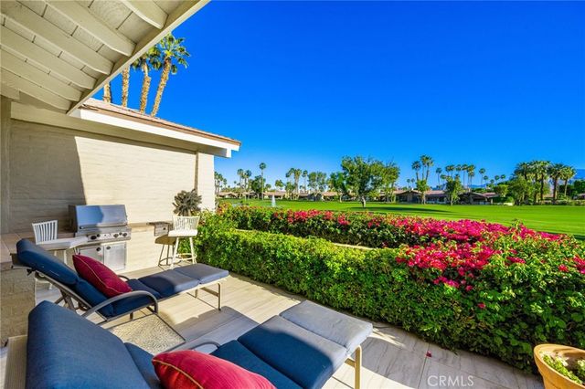 371 Red River Road, Palm Desert, CA 92211