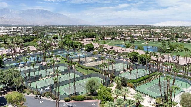 371 Red River Road, Palm Desert, CA 92211