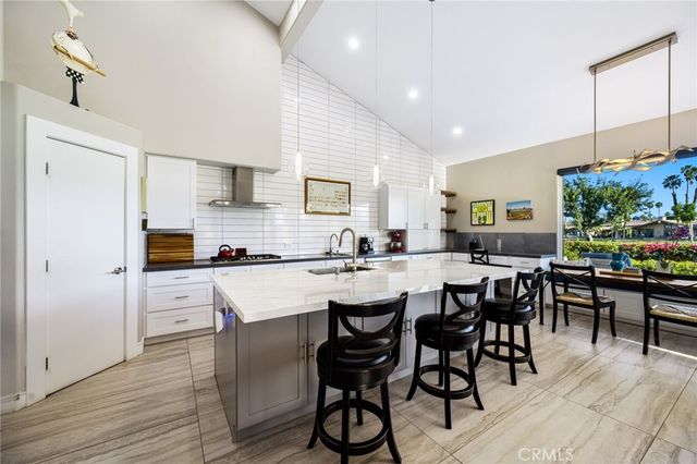 371 Red River Road, Palm Desert, CA 92211