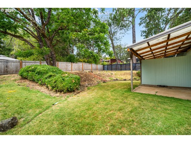 3670 WILLAMETTE St, Eugene, OR 97405