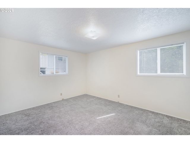 3670 WILLAMETTE St, Eugene, OR 97405