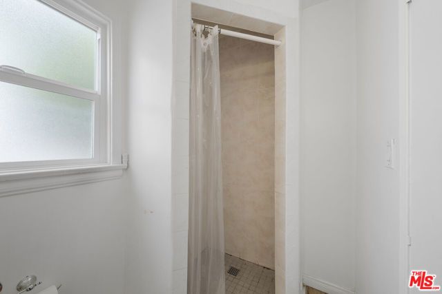 1238 S Beverly Glen Boulevard 12, Los Angeles, CA 90024