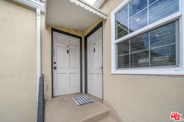 1238 S Beverly Glen Boulevard 12, Los Angeles, CA 90024