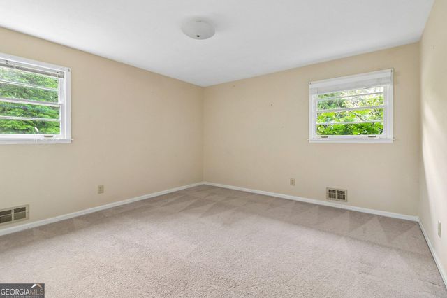 5117 Lakewood Drive, Acworth, GA 30101