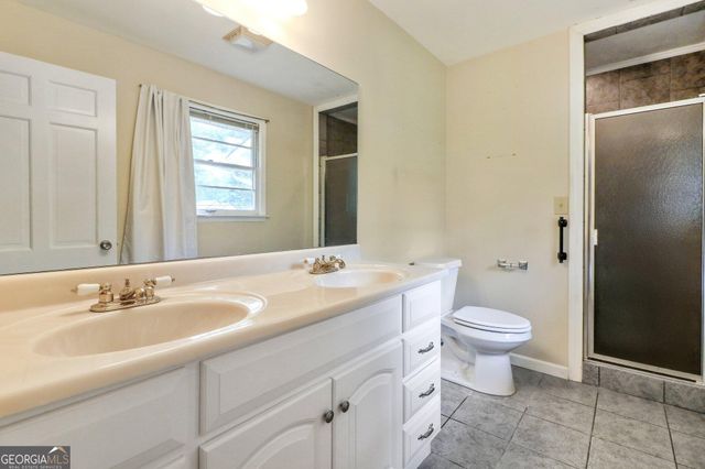 5117 Lakewood Drive, Acworth, GA 30101