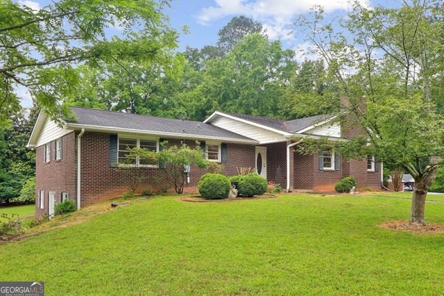 5117 Lakewood Drive, Acworth, GA 30101