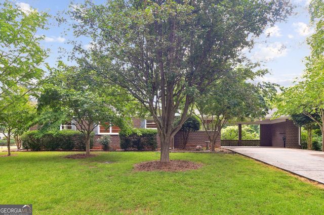 5117 Lakewood Drive, Acworth, GA 30101