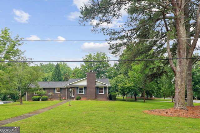 5117 Lakewood Drive, Acworth, GA 30101
