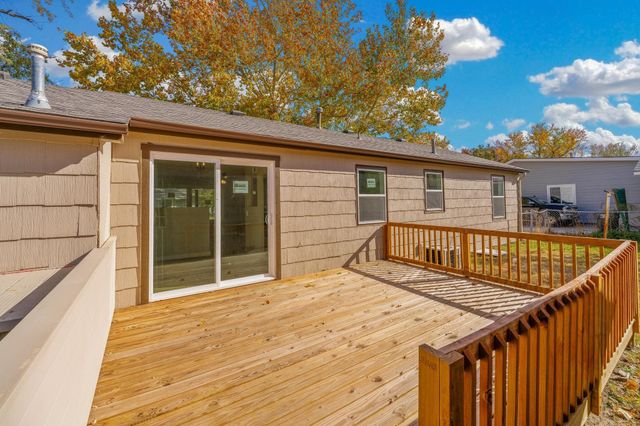 729 N Bebe St, Wichita, KS 67212