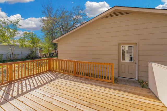 729 N Bebe St, Wichita, KS 67212