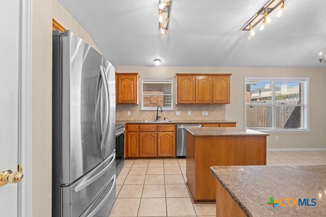 713 Bighorn Drive, Harker Heights, TX 76548