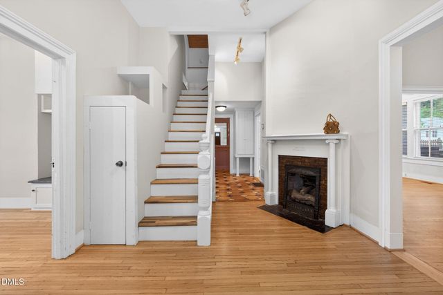 502 Devereux Street, Raleigh, NC 27605