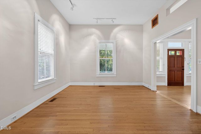 502 Devereux Street, Raleigh, NC 27605
