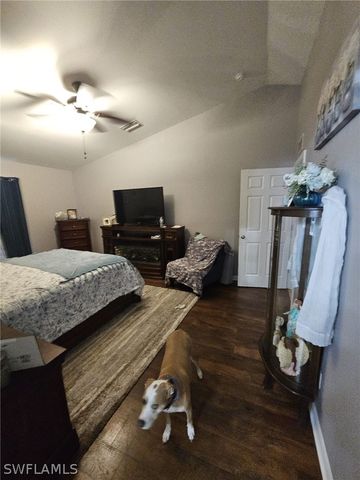 1206 SW Trafalgar PKWY, Cape Coral, FL 33991