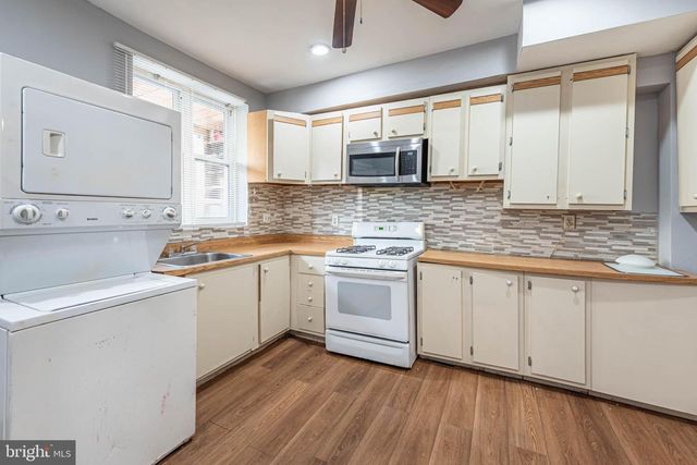 1313 N WASHINGTON ST, Baltimore, MD 21213