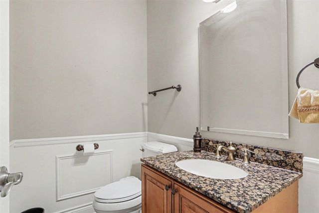 7665 Canyon Drive, Kalamazoo, MI 49009
