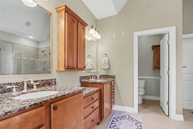 7665 Canyon Drive, Kalamazoo, MI 49009