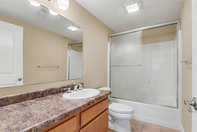 7665 Canyon Drive, Kalamazoo, MI 49009