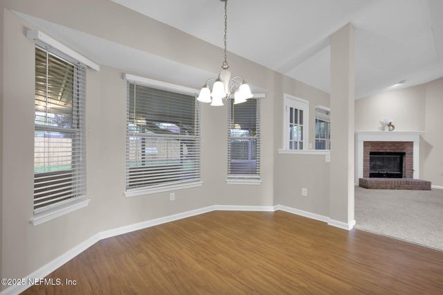 1232 PEABODY Drive E, Jacksonville, FL 32221