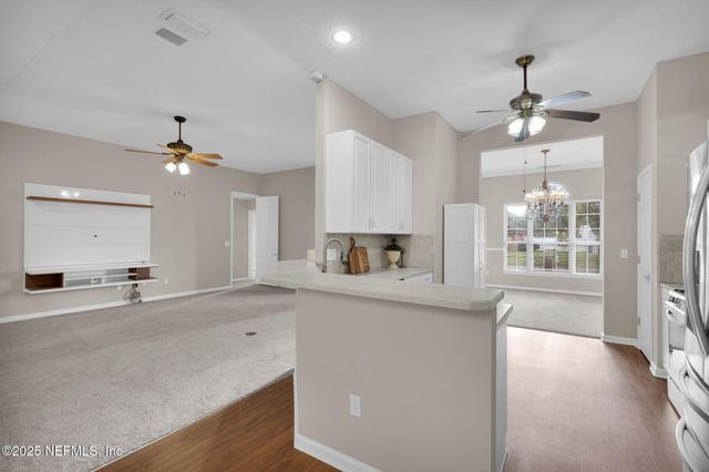 1232 PEABODY Drive E, Jacksonville, FL 32221