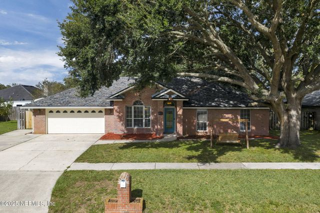1232 PEABODY Drive E, Jacksonville, FL 32221