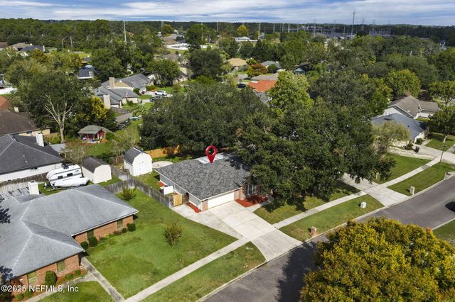 1232 PEABODY Drive E, Jacksonville, FL 32221