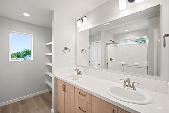3180 W Animas Creek Dr, Kuna, ID 83634
