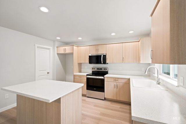 3180 W Animas Creek Dr, Kuna, ID 83634