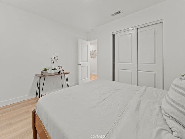 1056 Walter Avenue, Tustin, CA 92780