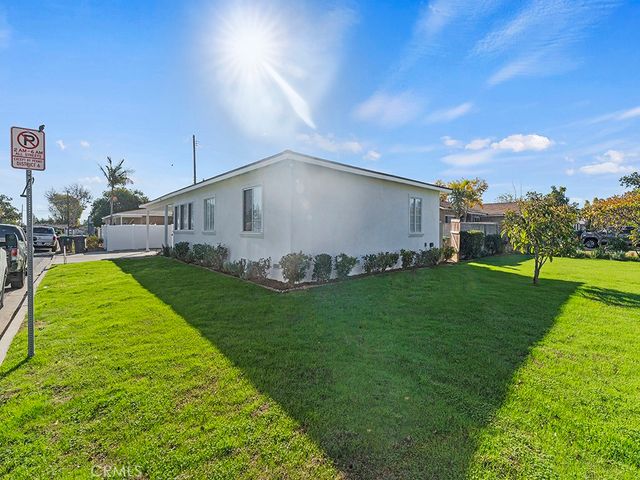 1056 Walter Avenue, Tustin, CA 92780