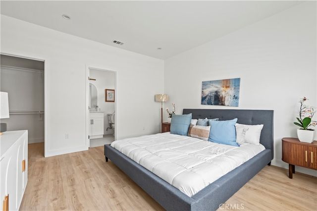 1056 Walter Avenue, Tustin, CA 92780