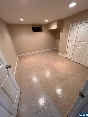 313 Rea Avenue 1, Hawthorne, NJ 07506