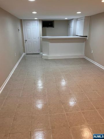 313 Rea Avenue 1, Hawthorne, NJ 07506