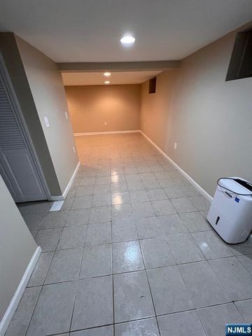 313 Rea Avenue 1, Hawthorne, NJ 07506